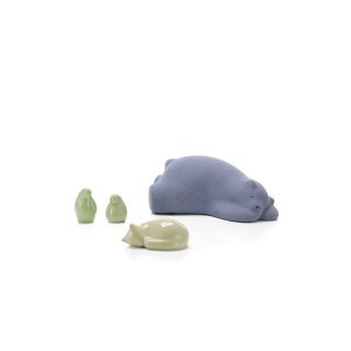 Vitra Resting Bear - Image 5